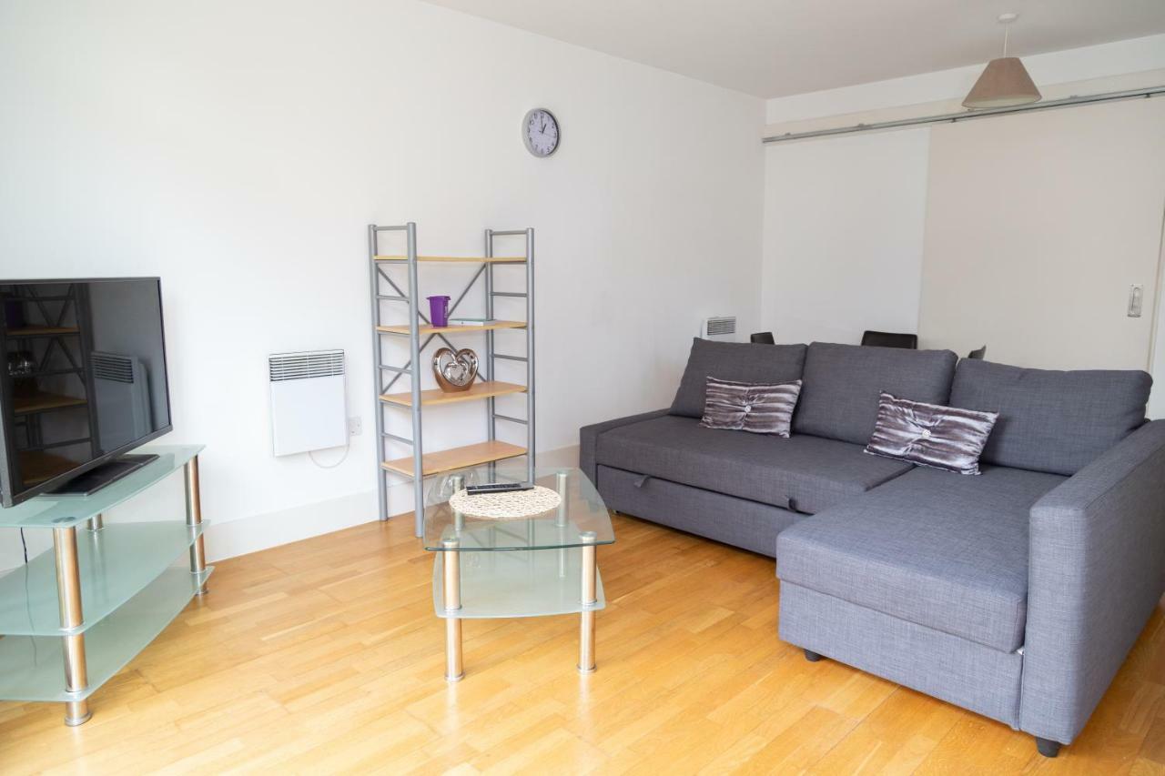 Serviced Apartment In Liverpool City Centre - Free Parking - Balcony - By Happy Days Luaran gambar