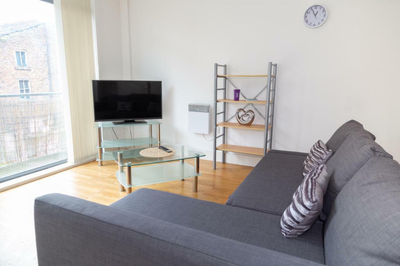 Serviced Apartment In Liverpool City Centre - Free Parking - Balcony - By Happy Days Luaran gambar